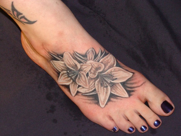 40 Superior Foot Tattoo Concepts 2018