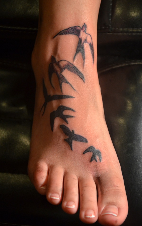 40 Superior Foot Tattoo Concepts 2018