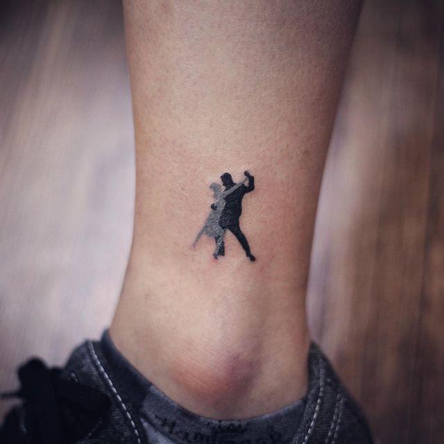 180 Delicate Feminine Tattoos - Lovely Photos