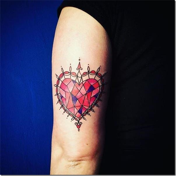 Lovely and Inspiring Coronary heart Tattoos