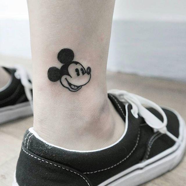 200 Tattoos for Girls: Lovely Images to Encourage