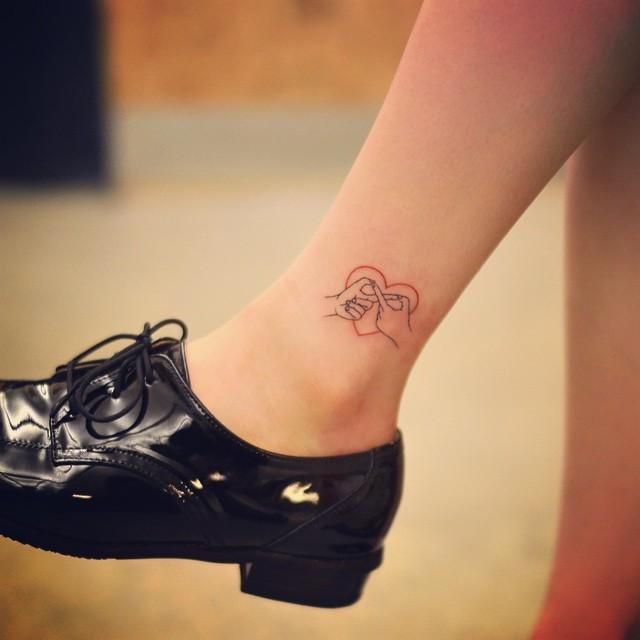 180 Delicate Feminine Tattoos - Lovely Photos