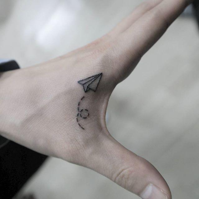 80 Tattoos on the Lovely Hand (the most effective images!)