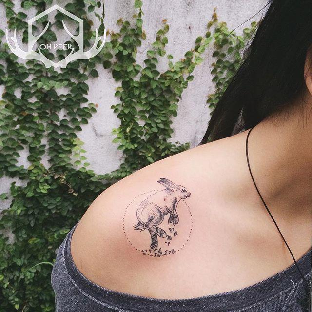 180 Delicate Feminine Tattoos - Lovely Photos