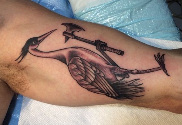 19 stunning crane tattoos and their meanings