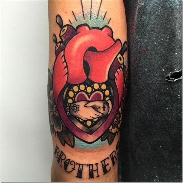 Lovely and Inspiring Coronary heart Tattoos