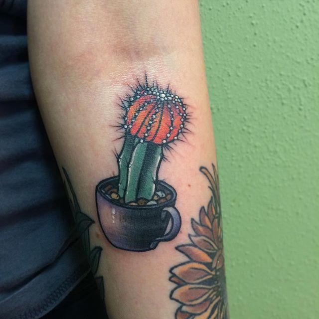 60 Tattoos of Cacti (the most effective pictures!)