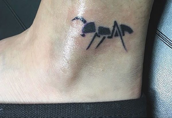 Ants Tattoos: meanings and concepts