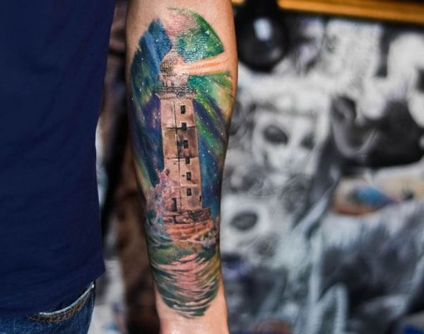 Lighthouse tattoo motifs, concepts and meanings