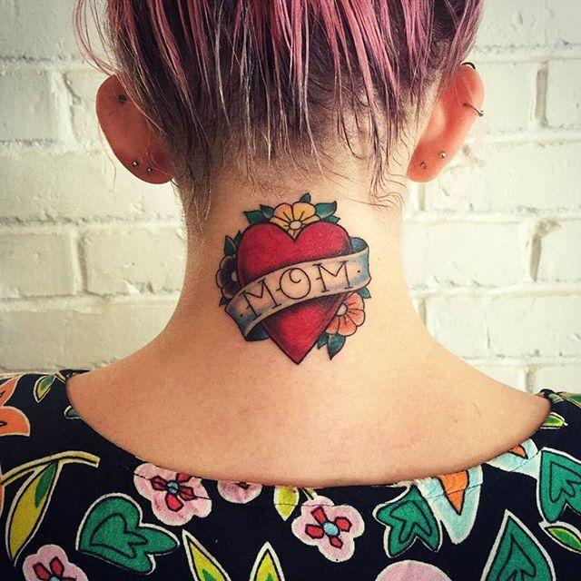 85 Household tattoos representing the union of family members