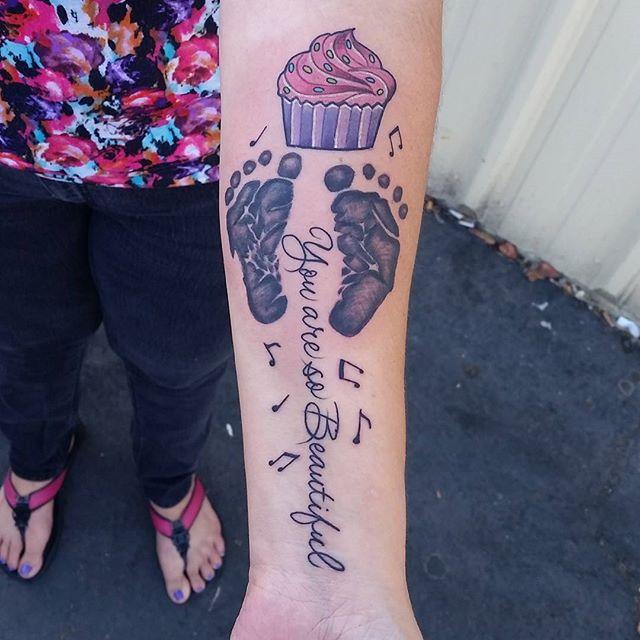 65 Cupcakes Tattoos