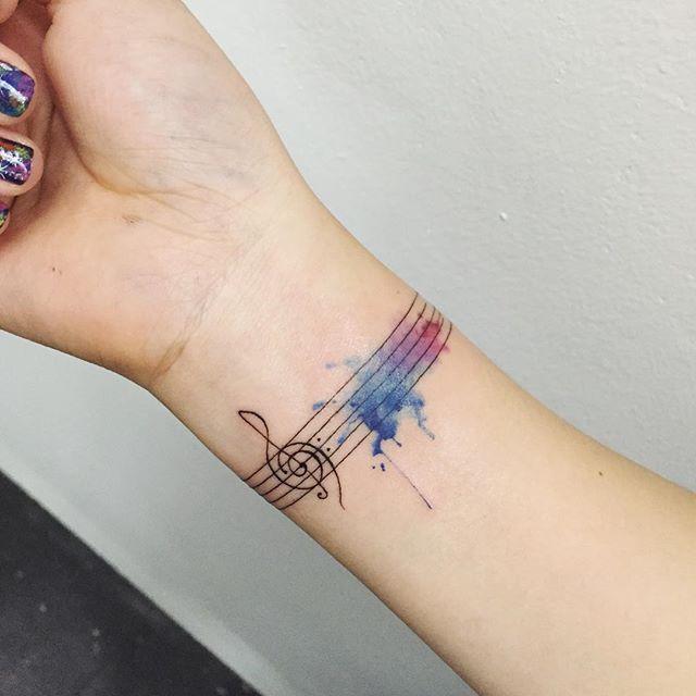 180 Delicate Feminine Tattoos - Lovely Photos