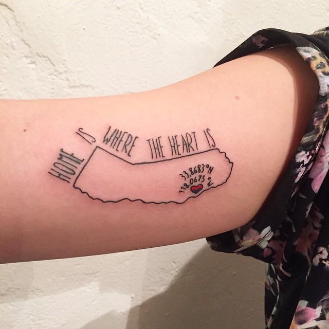 85 Household tattoos representing the union of family members