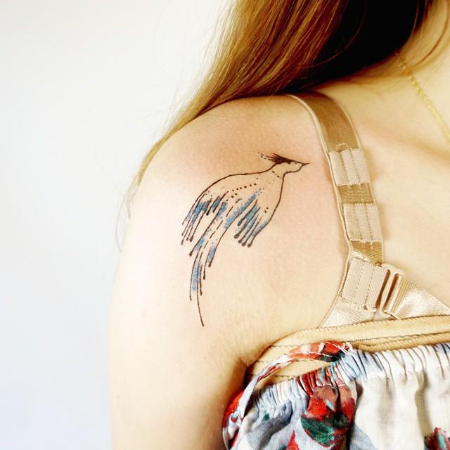 180 Delicate Feminine Tattoos - Lovely Photos