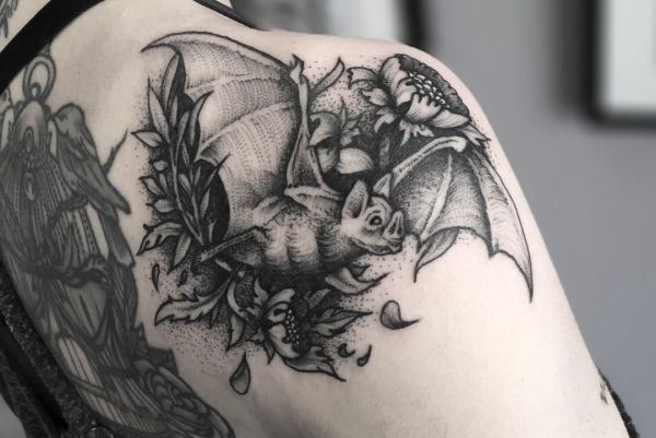 25 fascinated bat tattoos and their meanings