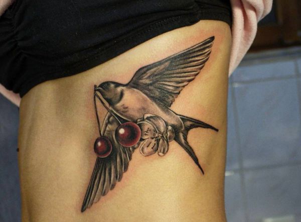 Cherry Tattoo - hvilket betyder motiverne og funky designs 