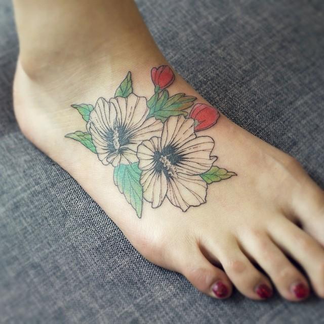 200 Tattoos for Girls: Lovely Images to Encourage