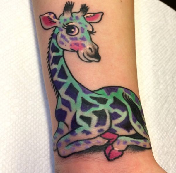 Giraffe Tattoo - Its Which means and 26 Concepts