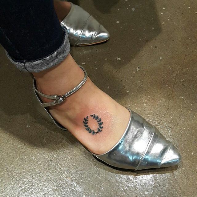 100 Tattoos on the Foot - Stunning and Inspiring Photographs