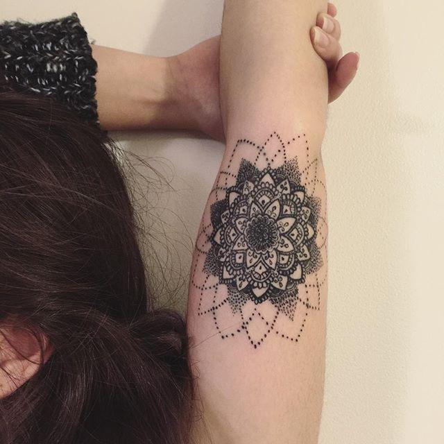 200 Tattoos for Girls: Lovely Images to Encourage