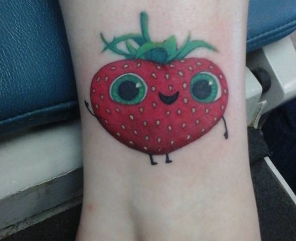 15 lovely strawberry tattoos and their meanings