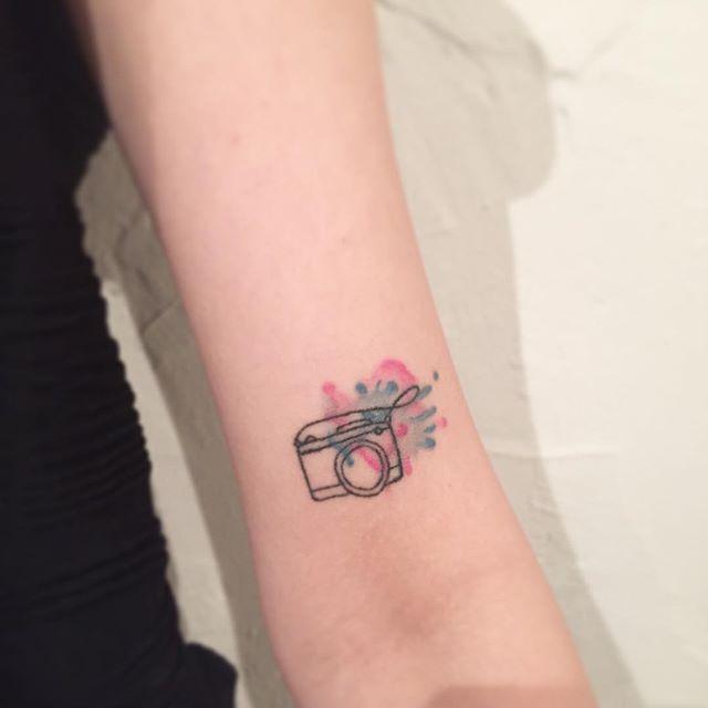 180 Delicate Feminine Tattoos - Lovely Photos