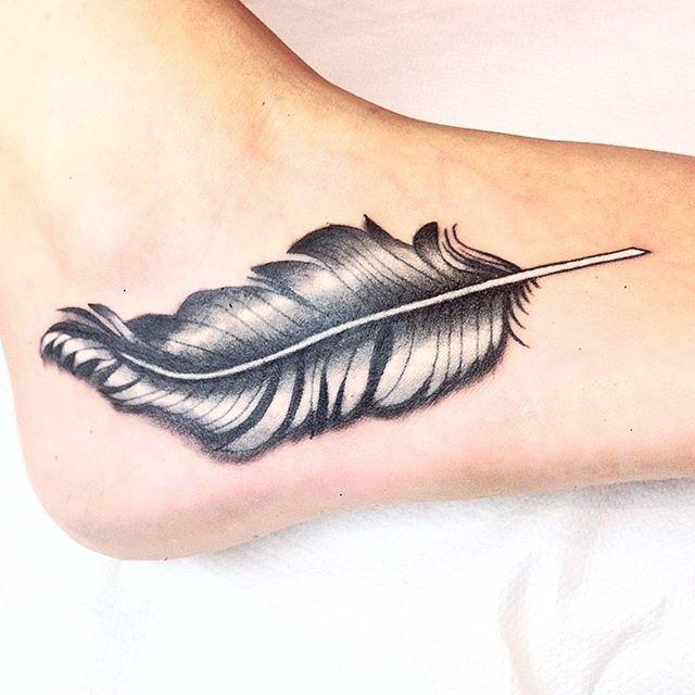 70 Feather Tattoos