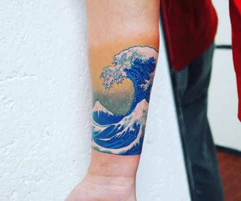 Water and waves tattoos: meanings and designs