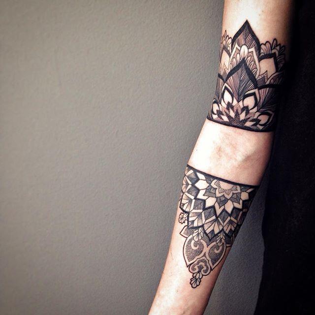70 Mandala Tattoos: The Greatest Pictures!