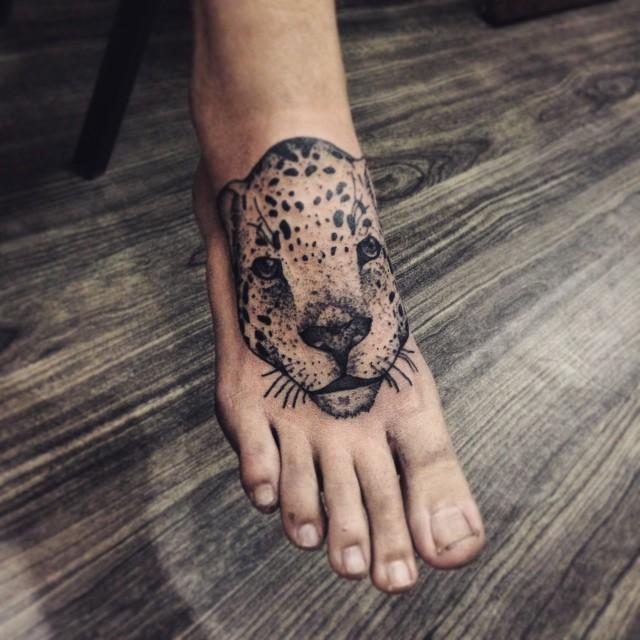 100 Tattoos on the Foot - Stunning and Inspiring Photographs