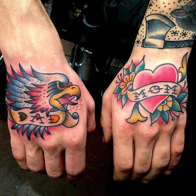 85 Household tattoos representing the union of family members