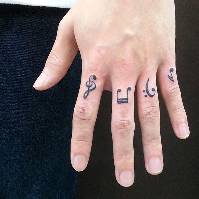 60 Tattoos of musical notes