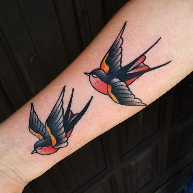 60 Swallow Tattoos