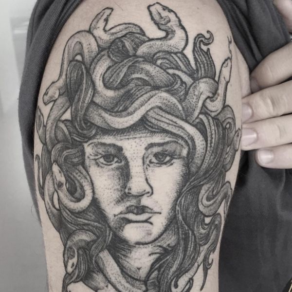 Medusa Tattoos: 20 concepts with that means
