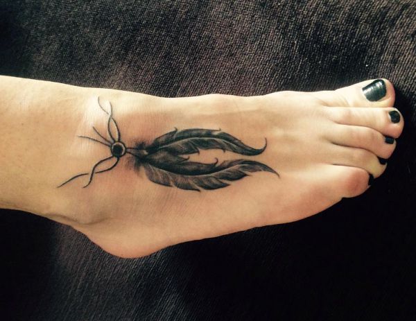 Feather Tattoos: Designs, Concepts and Meanings