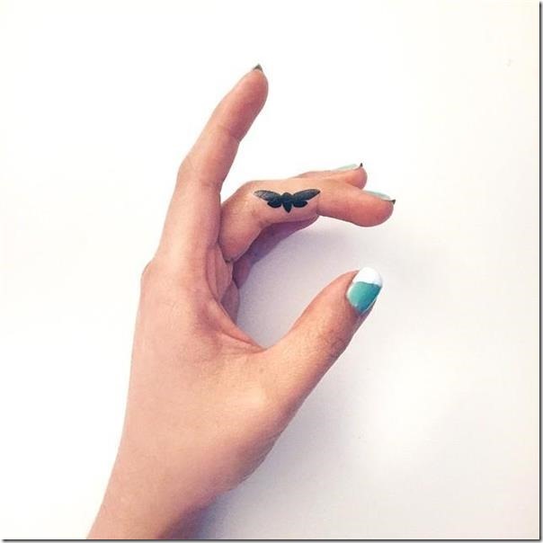 Finger Tattoos - Stunning and Inventive Fashions