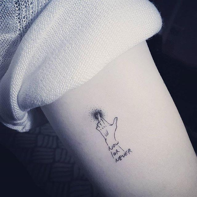 180 Delicate Feminine Tattoos - Lovely Photos