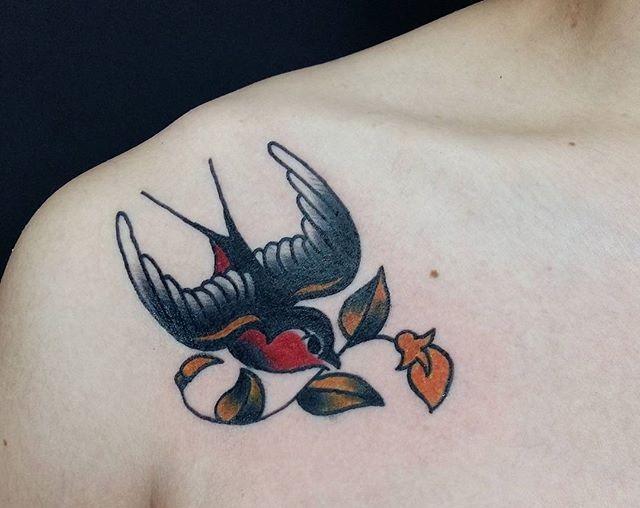 60 Swallow Tattoos