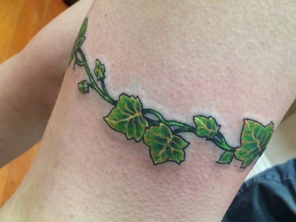 Ivy Tattoo - Its which means and 12 concepts