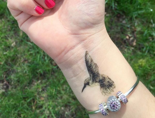 23 fantastic hummingbird tattoos - they stand for pleasure