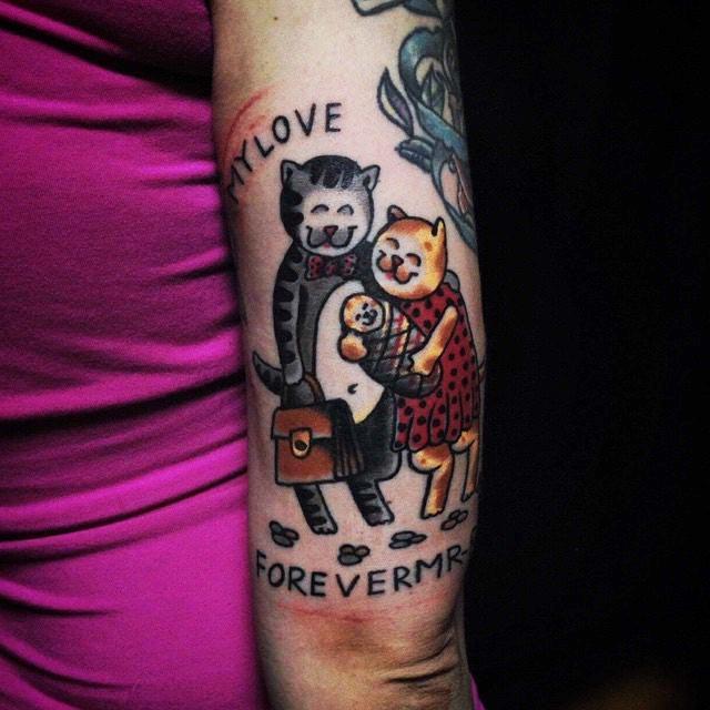 85 Household tattoos representing the union of family members