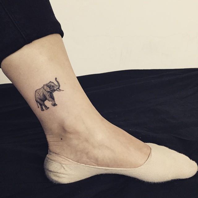 200 Tattoos for Girls: Lovely Images to Encourage