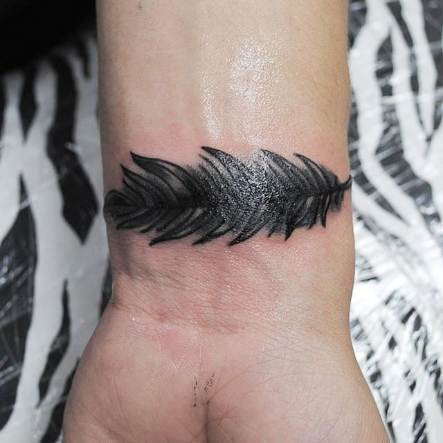 70 Feather Tattoos