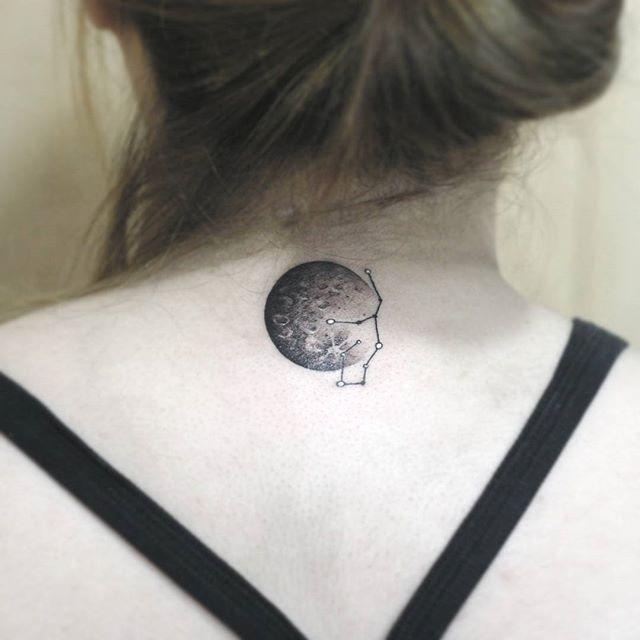 180 Delicate Feminine Tattoos - Lovely Photos