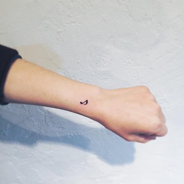 60 Tattoos of musical notes