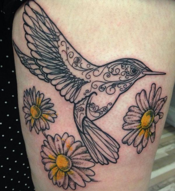 33 stunning daisy tattoos and their meanings