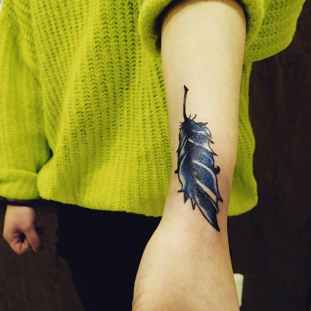 70 Feather Tattoos