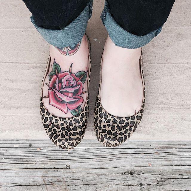 100 Tattoos on the Foot - Stunning and Inspiring Photographs