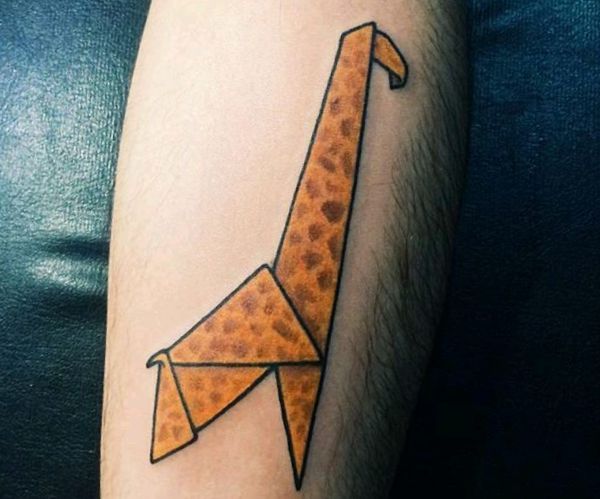 Giraffe Tattoo - Its Which means and 26 Concepts