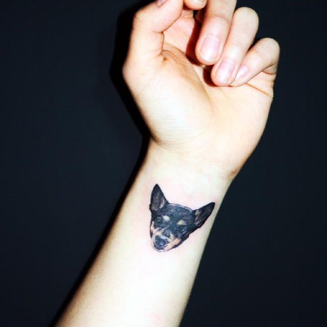 180 Delicate Feminine Tattoos - Lovely Photos